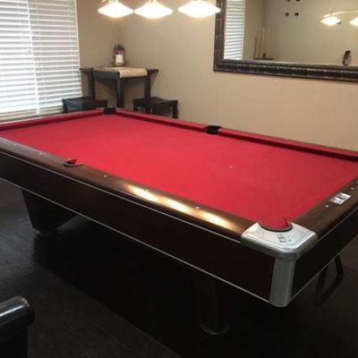 Brunswick Centurion 8.6 Pro Pool Table